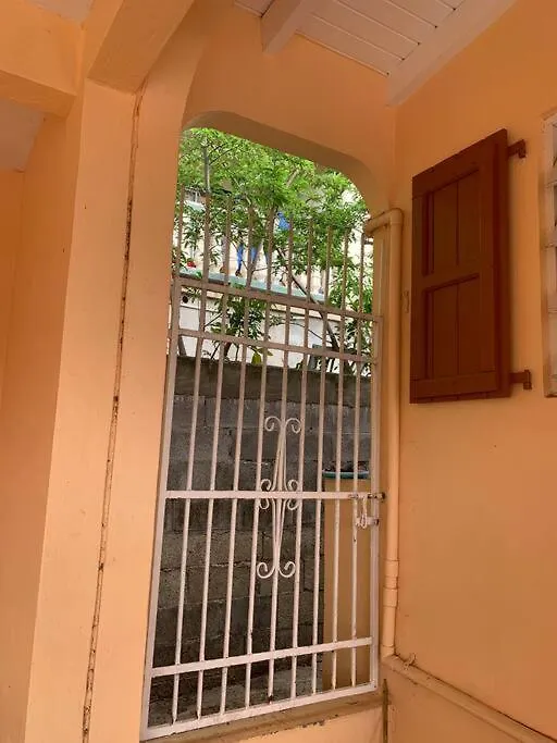 Lägenhet Authentic Caribbean Home Koolbaai